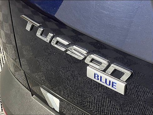 Used 2024 Hyundai Tucson Blue AWD/4WD image 24