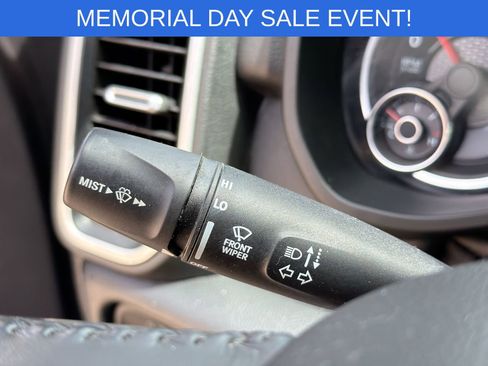 Used 2020 RAM 1500 Big Horn AWD/4WD image 32