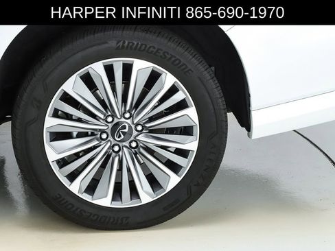 Used 2025 INFINITI QX80 Sensory AWD/4WD image 46