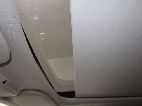 Used 2024 Ford Expedition Limited image 48