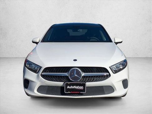 Used 2022 Mercedes-Benz A 220 image 2