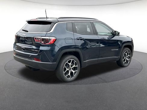 New 2026 Jeep Compass Limited image 5
