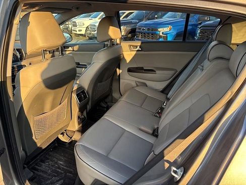 Used 2017 Kia Sportage EX image 9