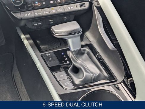 Certified 2025 Hyundai Elantra Limited FWD image 28