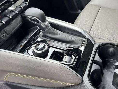 New 2026 Chevrolet Colorado ZR2 w/ Technology Package image 22