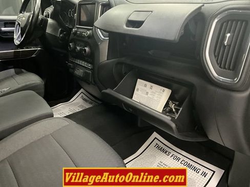 Used 2021 Chevrolet Silverado 1500 LT w/ Safety Package II AWD/4WD image 35