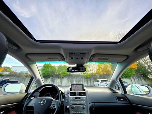 Used 2011 Lexus HS 250h image 23