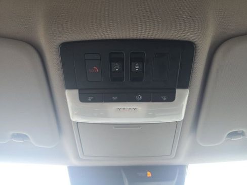 Used 2024 Mitsubishi Outlander SE image 23