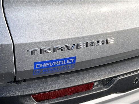 New 2026 Chevrolet Traverse LT w/ Driver Confidence Package FWD image 11