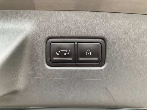Used 2025 Hyundai Santa Fe SEL AWD/4WD image 7