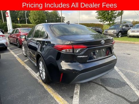 Used 2023 Toyota Corolla XLE FWD image 4
