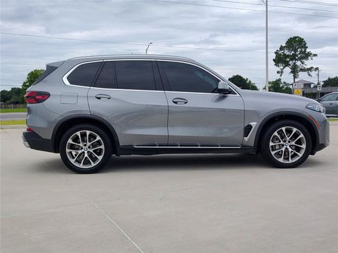 Used 2024 BMW X5 sDrive40i w/ Premium Package RWD image 11