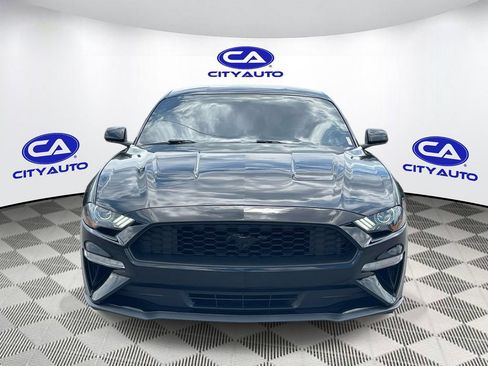 Used 2020 Ford Mustang Coupe w/ Black Accent Package RWD image 11