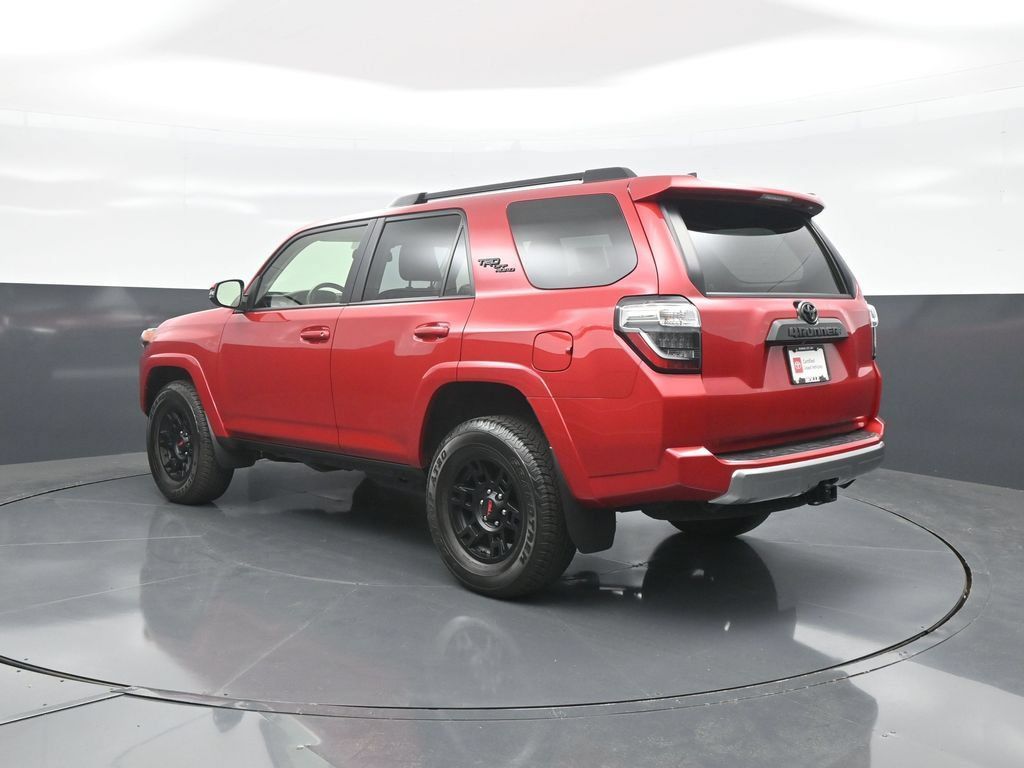 Used 2024 Toyota 4Runner TRD Off-Road Premium w/ Moonroof Package AWD/4WD image 5