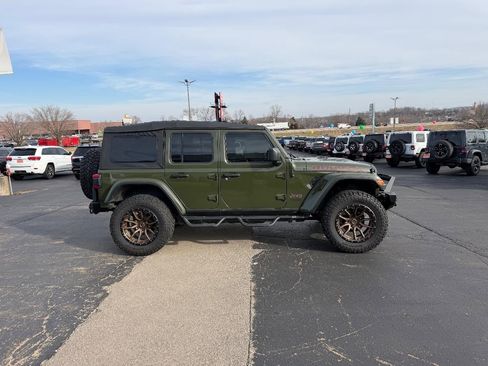 Used 2020 Jeep Wrangler Unlimited Rubicon image 2