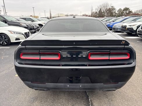 Used 2017 Dodge Challenger R/T w/ Blacktop Package image 4