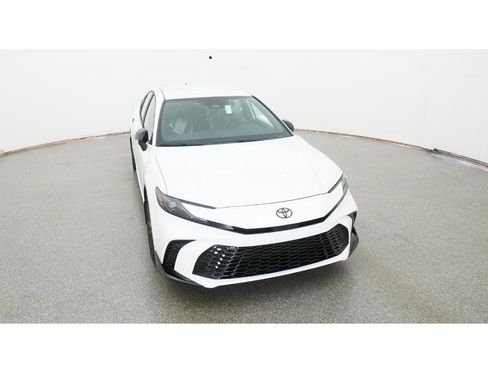 New 2026 Toyota Camry Hybrid image 14