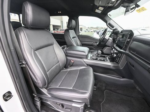 Used 2024 Ford F150 Lariat image 23