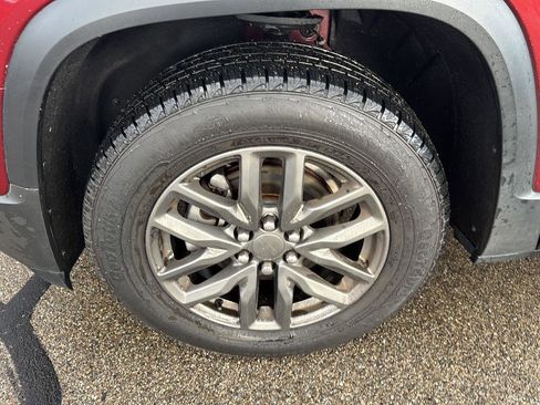 Used 2018 GMC Acadia SLT image 11