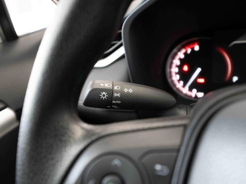 Used 2025 Toyota RAV4 XLE image 13