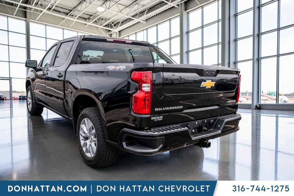 Used 2024 Chevrolet Silverado 1500 Custom AWD/4WD image 17