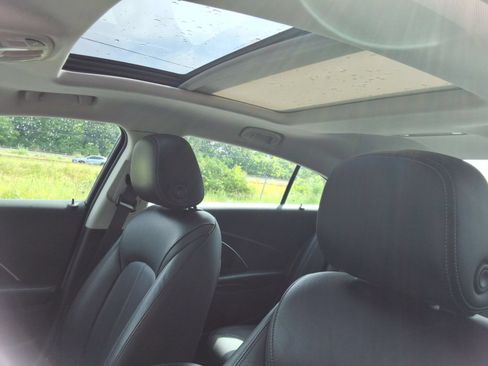 Used 2016 Buick LaCrosse Leather FWD image 26