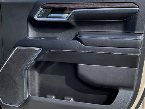 Used 2022 GMC Sierra 1500 Elevation image 22