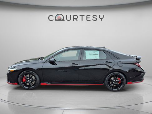 New 2026 Hyundai Elantra N FWD image 2