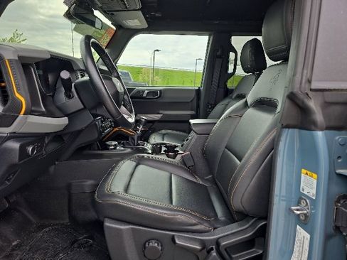 Used 2022 Ford Bronco Badlands AWD/4WD image 11