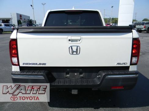 Used 2019 Honda Ridgeline RTL-T image 3