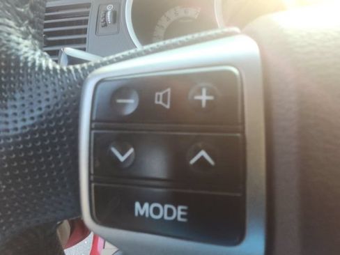 Used 2013 Toyota Tacoma 4x4 Access Cab w/ SR5 Pkg image 22