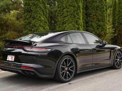 Used 2023 Porsche Panamera 4 Platinum Edition w/ Assistance Package AWD/4WD image 15