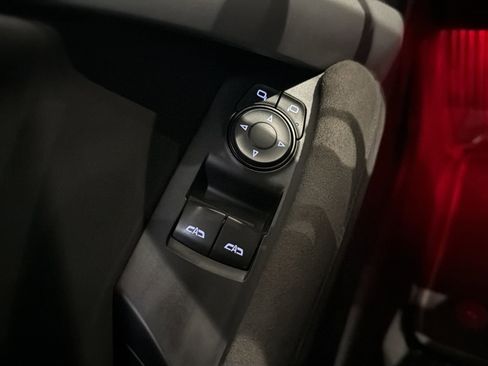 Used 2018 Chevrolet Camaro SS image 19