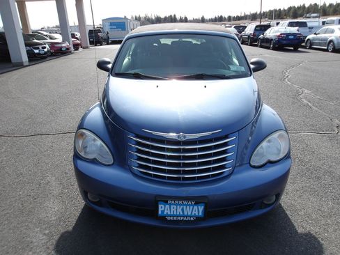 Used 2007 Chrysler PT Cruiser Convertible w/ Spring Special Group FWD image 8