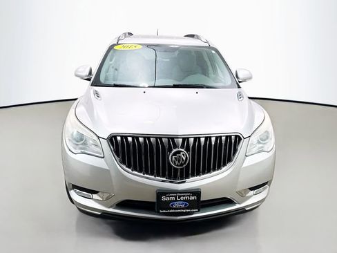 Used 2015 Buick Enclave Convenience w/ Trailering Package FWD image 2