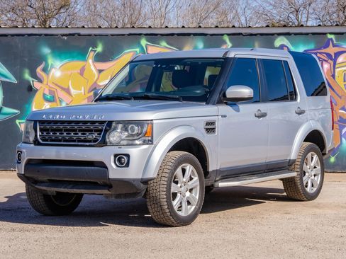 Used 2016 Land Rover LR4 HSE Silver Edition image 12