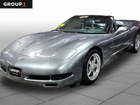 Used 2003 Chevrolet Corvette Convertible w/ Preferred Equipment Group1 RWD image 1