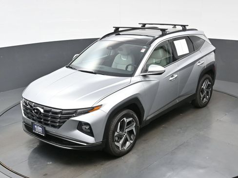 Certified 2024 Hyundai Tucson Limited AWD/4WD image 36