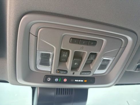 Used 2024 GMC Sierra 2500 Denali w/ Denali Reserve Package image 34