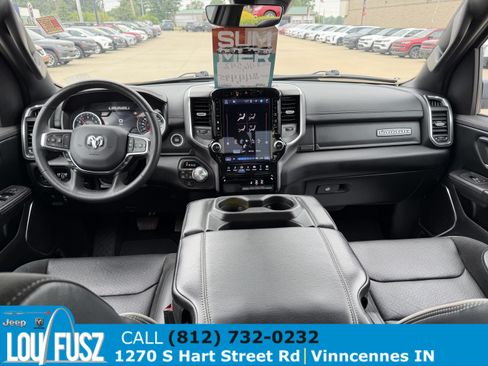 Used 2025 RAM 1500 Laramie AWD/4WD image 16