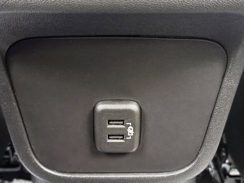 Used 2024 Chevrolet Equinox LS w/ LS Convenience Package FWD image 28