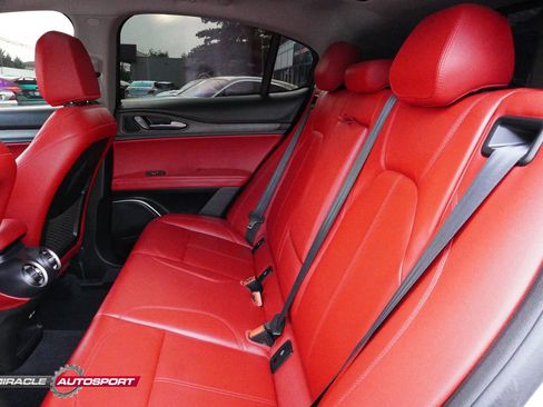 Used 2020 Alfa Romeo Stelvio Ti image 24