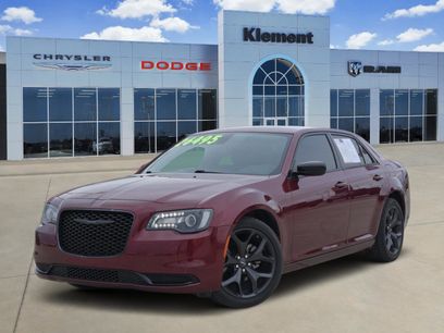 Certified 2023 Chrysler 300 Touring w/ Sport Appearance Package