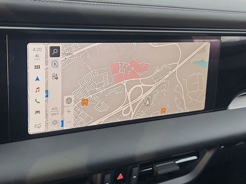 New 2026 Porsche Macan 4S Electric image 17