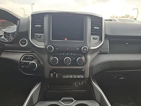 Used 2021 RAM 1500 Big Horn image 6