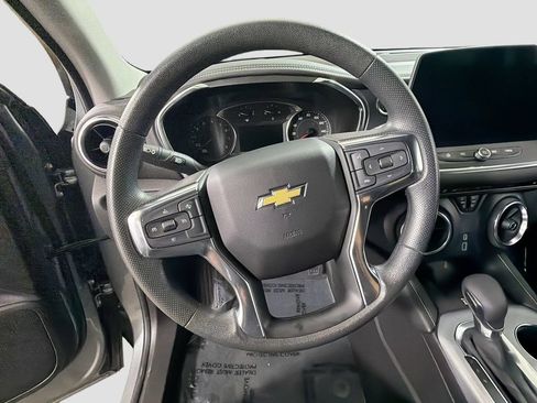 Used 2024 Chevrolet Blazer LT w/ Convenience Package FWD image 13