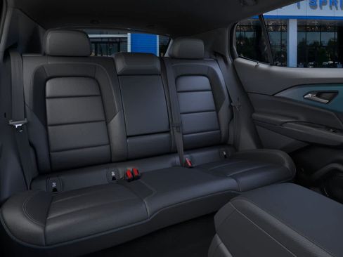 New 2026 Chevrolet Equinox EV LT AWD/4WD image 17
