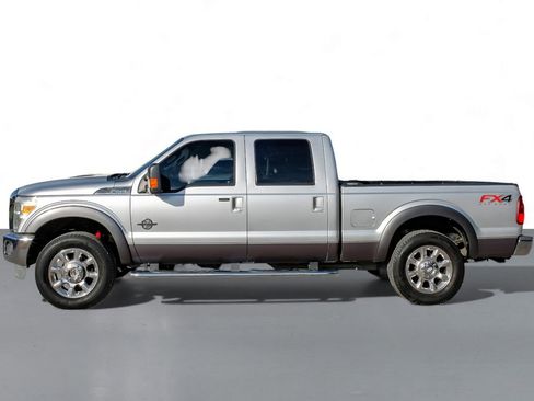 Used 2012 Ford F250 Lariat w/ Lariat Ultimate Pkg image 9