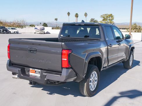 New 2026 Toyota Tacoma SR5 image 8