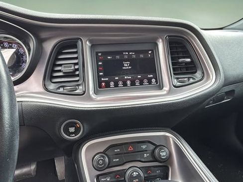 Used 2020 Dodge Challenger SXT image 19